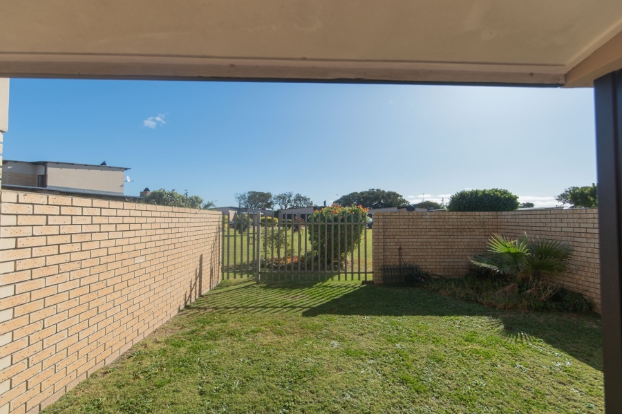2 Bedroom Property for Sale in Cotswold Eastern Cape